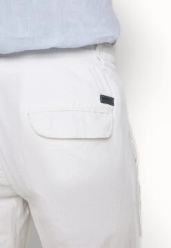 Lindbergh Tapered Fit Pants - Broek - White -Jack and Jones Verkoopwinkel addb3ff440854b93941f0ae81d5d34e7