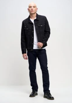 BIG STAR Roger - Slim Fit Jeans - Dark Wash -Jack and Jones Verkoopwinkel af6e98f588384e55b070d07e66caef67