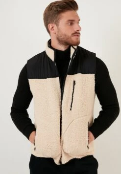 Bodywarmer - Ecru 9 Bodywarmer - Ecru -Jack and Jones Verkoopwinkel af89b3fee3934c378e8b67773bca30b1