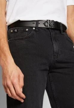 Calvin Klein Jeans 90S Loose - Relaxed Fit Jeans - Denim Black 11 Calvin Klein Jeans 90S Loose - Relaxed Fit Jeans - Denim Black -Jack and Jones Verkoopwinkel afa3d0015bcd41f697c2c42a01d9038a