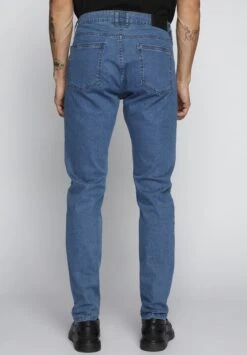 Matinique Mapete- Straight Leg Jeans - Light Washed Denim -Jack and Jones Verkoopwinkel b28d1bf5bc5a42dbb3cde3398e909a72