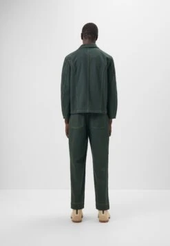 Lichte Jas - Bottle Green -Jack and Jones Verkoopwinkel b31d62889d4a441fb749e29088ea1416