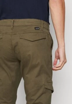 Indicode Jeans Javier - Cargobroek - Army 11 Indicode Jeans Javier - Cargobroek - Army -Jack and Jones Verkoopwinkel b344b1037cd74a6aae3f10f52c4ad088