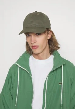 Lacoste Lichte Jas - Vert Kaki 13 Lacoste Lichte Jas - Vert Kaki -Jack and Jones Verkoopwinkel b3da419088264eb8b8c8f6efb5524c6e