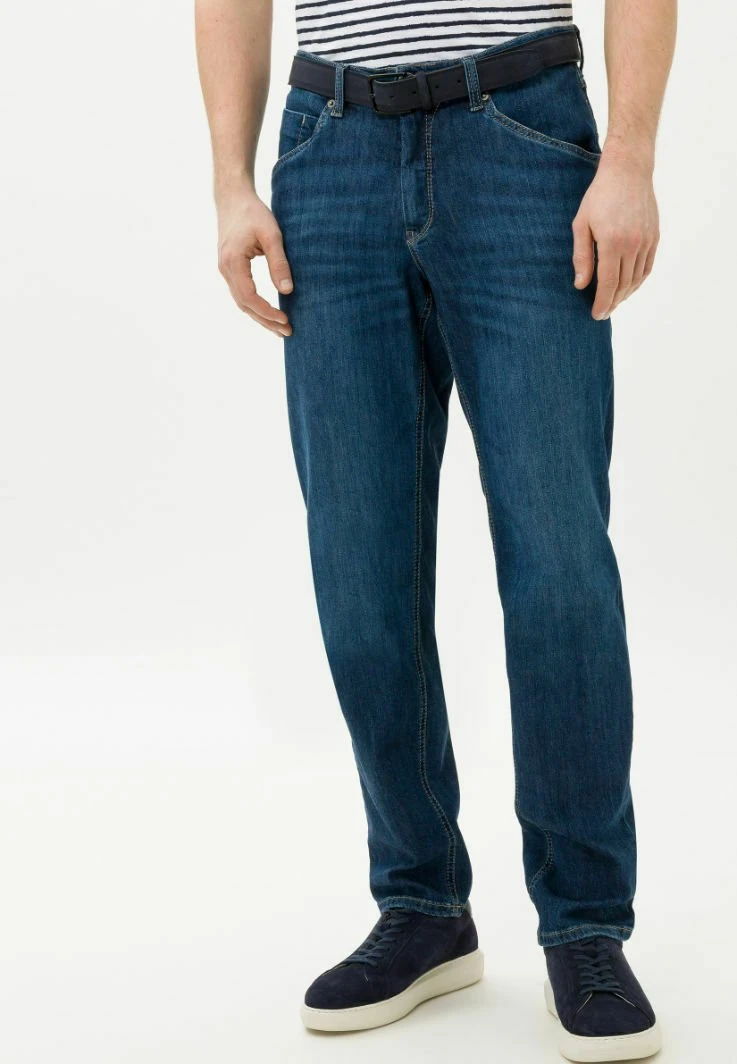 BRAX Style Lasse - Straight Leg Jeans - Blue Stone 3 BRAX Style Lasse - Straight Leg Jeans - Blue Stone