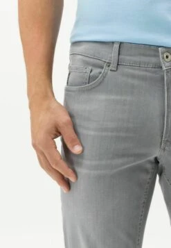 BRAX Style Cooper - Straight Leg Jeans - Grey Used -Jack and Jones Verkoopwinkel b60d63c29f5c4ca5b8066fd229a12a64