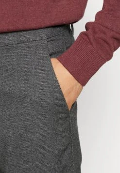 Selected Homme Slhslimtape Miles Brushed Pants - Broek - Dark Grey 11 Selected Homme Slhslimtape Miles Brushed Pants - Broek - Dark Grey -Jack and Jones Verkoopwinkel b6a23fde2d424788a4dcf4ae360a77f4