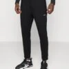 Boss Hicon - Trainingsbroek - Black 1 Boss Hicon - Trainingsbroek - Black -Jack and Jones Verkoopwinkel b6a55e8eed20406684ffca53ab1a49f6