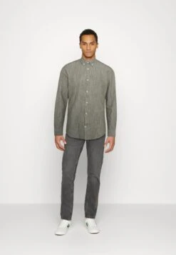 Only & Sons Onsarlo- Overhemd - Olive Night 8 Only & Sons Onsarlo- Overhemd - Olive Night -Jack and Jones Verkoopwinkel b9eb8c7481014ba780997a04c5ff70f0