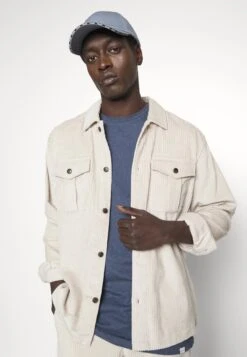 Les Deux Kelvin Heavy Hybrid - Overhemd - Dark Sand 11 Les Deux Kelvin Heavy Hybrid - Overhemd - Dark Sand -Jack and Jones Verkoopwinkel bb8fa965c2e94147977b5ea221731b9c