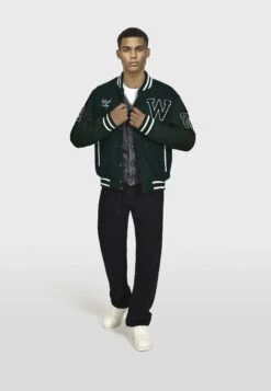 Oakwood College Bi - Bomberjacks - Green -Jack and Jones Verkoopwinkel bbab6905cbfe4d99af25a41529d73a05