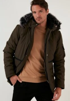 Hooded - Winterjas - Khaki -Jack and Jones Verkoopwinkel be36d82801304cb0aa6d9cfb1f3590b1
