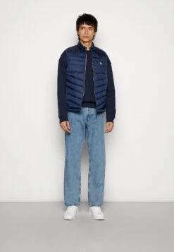 Jack & Jones Jjehero Warmer Collar Noos - Bodywarmer - Navy Blazer 9 Jack & Jones Jjehero Warmer Collar Noos - Bodywarmer - Navy Blazer -Jack and Jones Verkoopwinkel bed63b9c20d0484288e8cd0d0dcb1c33