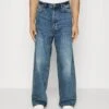 WEEKDAY Astro Loose Baggy - Relaxed Fit Jeans - Seventeen Blue 1 WEEKDAY Astro Loose Baggy - Relaxed Fit Jeans - Seventeen Blue -Jack and Jones Verkoopwinkel c2f79bac36fd40dca3f3761555c6f5a8