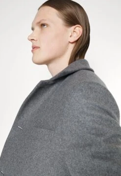 J.Lindeberg Holger Melton Coat - Mantel - Mid Grey Melange 15 J.Lindeberg Holger Melton Coat - Mantel - Mid Grey Melange -Jack and Jones Verkoopwinkel c574d86a60724a93a69f550f2ef823aa