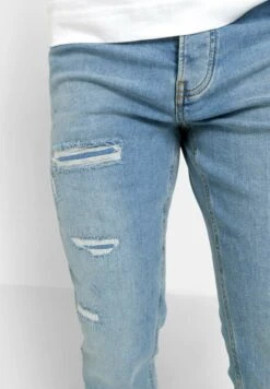 SIXTH JUNE Holed - Straight Leg Jeans - Light Blue -Jack and Jones Verkoopwinkel c7062c2e2cb44a3d9802ac249c7eebec