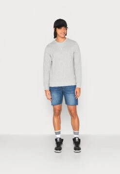 Only & Sons Onsavi - Jeansshort - Blue Denim 8 Only & Sons Onsavi - Jeansshort - Blue Denim -Jack and Jones Verkoopwinkel c7e511e6f37646d1b1d9560cb7243df0