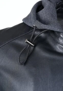 Maze Mit Kapuze 42020525 - Leren Jas - Black -Jack and Jones Verkoopwinkel ca5de8a8747245cd9d799684fac86d74