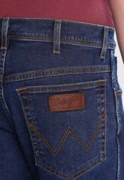 Wrangler Texas Stretch - Straight Leg Jeans - Darkstone 12 Wrangler Texas Stretch - Straight Leg Jeans - Darkstone -Jack and Jones Verkoopwinkel cbc3d42f6e64494880b2bc4b0b5922f4