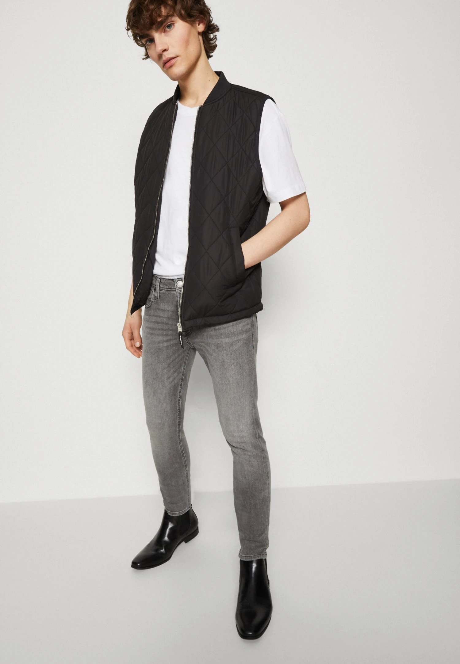Jack & Jones Jjkeen Liner Bodywarmer - Bodywarmer - Black 6 Jack & Jones Jjkeen Liner Bodywarmer - Bodywarmer - Black - Afbeelding 4