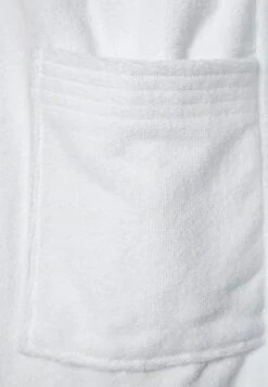 Tom Tailor Basic Velours - Badjas - Weiß 8 Tom Tailor Basic Velours - Badjas - Weiß -Jack and Jones Verkoopwinkel cd9ccc32452e4f9a97fc268560672889