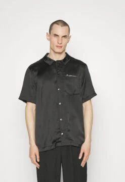 Han Kjøbenhavn Pret A Porter Camp Collar - Overhemd - Black 10 Han Kjøbenhavn Pret A Porter Camp Collar - Overhemd - Black -Jack and Jones Verkoopwinkel ce905a40a0f842fe86f7ceed699ffc63