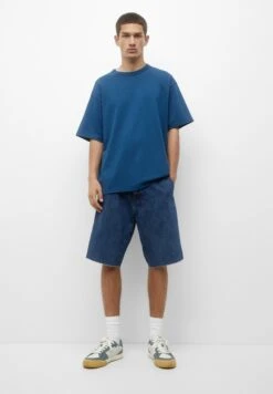 PULL & BEAR Wide-Leg With Darts - Bermuda- Jeansshort - Dark-Blue Denim -Jack and Jones Verkoopwinkel ce948f54d9104470a8bc07eb50031f8d