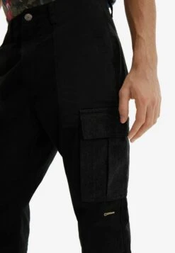 Desigual Patchwork Cargo - Cargobroek - Black -Jack and Jones Verkoopwinkel cf0162f915194b659c629bc70839f659