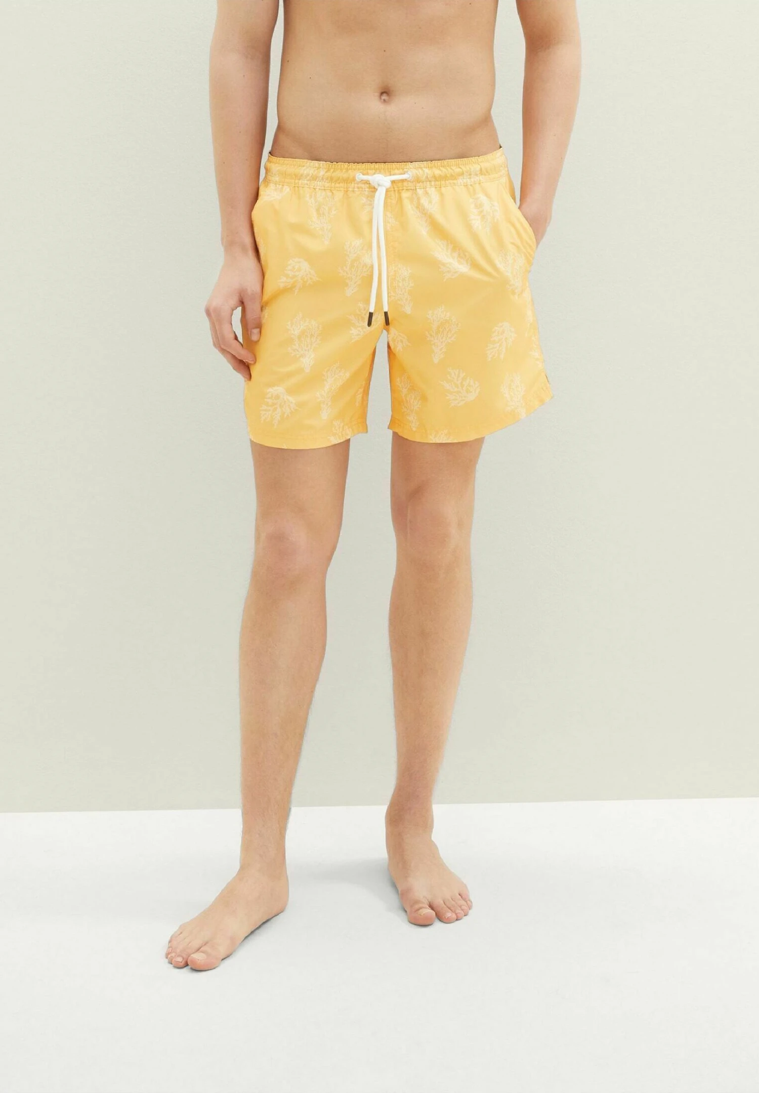 TOM TAILOR Denim Mit Allover-Print - Zwemshorts - Yellow White Big Coral Print 7 TOM TAILOR Denim Mit Allover-Print - Zwemshorts - Yellow White Big Coral Print - Afbeelding 5