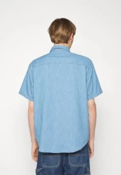 Converse Short Sleeve - Overhemd - Light Retro Blue -Jack and Jones Verkoopwinkel d163cbaa74204dd49990ead77635370b