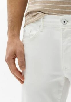 BRAX Style Cadiz - Slim Fit Jeans - White -Jack and Jones Verkoopwinkel d170a0c61a4847839a23c820fa766a75