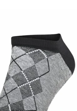 Burlington Carrington Sneaker - Enkelsokken - Black 11 Burlington Carrington Sneaker - Enkelsokken - Black -Jack and Jones Verkoopwinkel d2a51407f18f4c34b7b90f1f32c49eda