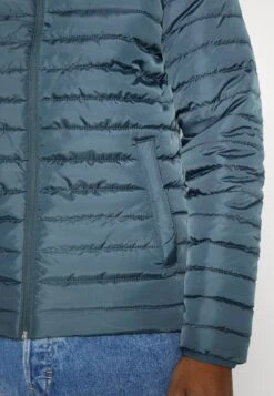 Only & Sons Onspiet Quilted Hood Jacket- Jas - Dark Slate 15 Only & Sons Onspiet Quilted Hood Jacket- Jas - Dark Slate -Jack and Jones Verkoopwinkel d2dfd46280224dc1a68da1ba4335c53a