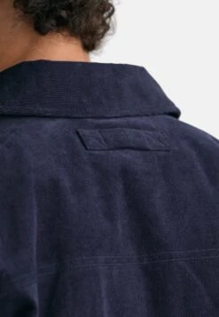 Gant Lichte Jas - Marine -Jack and Jones Verkoopwinkel d3a8b67a30a3406099534de0fab24052