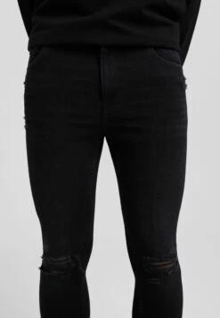BERSHKA Ripped - Jeans Skinny Fit - Black -Jack and Jones Verkoopwinkel d4fcc10ea72547849ce974b9e1a3eada