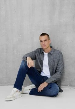 Overhemd - Grau -Jack and Jones Verkoopwinkel d5537ca33a6c4e4d9bc8b71ab0731d4a