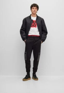 Hugo Byler - Bomberjacks - Black 9 Hugo Byler - Bomberjacks - Black -Jack and Jones Verkoopwinkel d571dc78e58f4aa7825deecc5bd3cbda