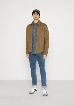 Farah Steen - Overhemd - Bluebell 12 Farah Steen - Overhemd - Bluebell -Jack and Jones Verkoopwinkel d5a8407756124743aa2f7390583e8f81