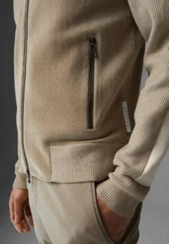 Bogner Bomberjacks - Beige -Jack and Jones Verkoopwinkel d5b184624da0461985033db69e79d85c
