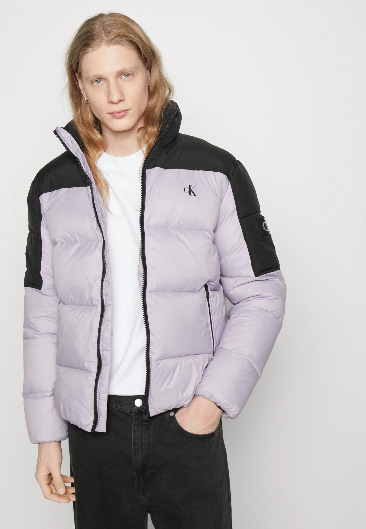 Calvin Klein Jeans Blocking Puffer Jacket - Winterjas - Lavender Aura 6 Calvin Klein Jeans Blocking Puffer Jacket - Winterjas - Lavender Aura - Afbeelding 4