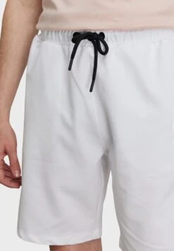 Standard Fit- Trainingsbroek - White 11 Standard Fit- Trainingsbroek - White -Jack and Jones Verkoopwinkel d9261f2212d944d598b0f38344c67a49