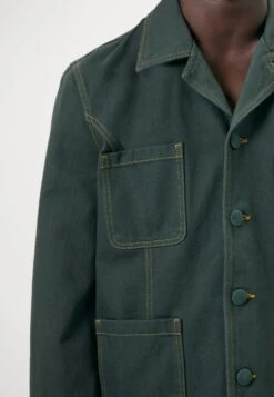 Lichte Jas - Bottle Green -Jack and Jones Verkoopwinkel dc10286e2a764bfeae39ff6b22c994ad