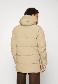 Indicode Jeans Sulmon - Winterjas - Cornstalk -Jack and Jones Verkoopwinkel dd1b8fdb1dba4f19b372595df4ef57b3