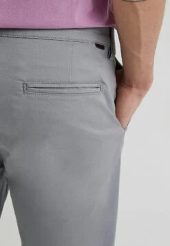 Lee Slim- Chino - Grey -Jack and Jones Verkoopwinkel de64ca787caf40128da3f7105af1ebc7
