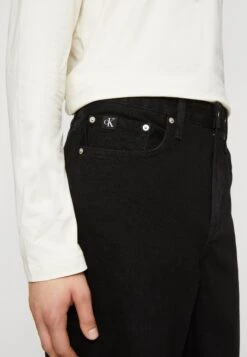 Calvin Klein Jeans 90S Loose - Flared Jeans - Denim Black 11 Calvin Klein Jeans 90S Loose - Flared Jeans - Denim Black -Jack and Jones Verkoopwinkel de8ac8338daa44ac919195ce6b5d39b1