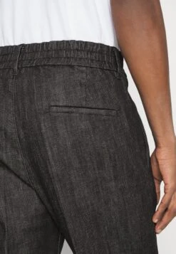 DRYKORN Chasy - Broek - Blue -Jack and Jones Verkoopwinkel deceae05e0924c3e88a95002f552f039