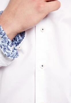 Eterna Langarm Slim Fit - Overhemd - White 9 Eterna Langarm Slim Fit - Overhemd - White -Jack and Jones Verkoopwinkel e02be946bb694445906ac99fa00e625c