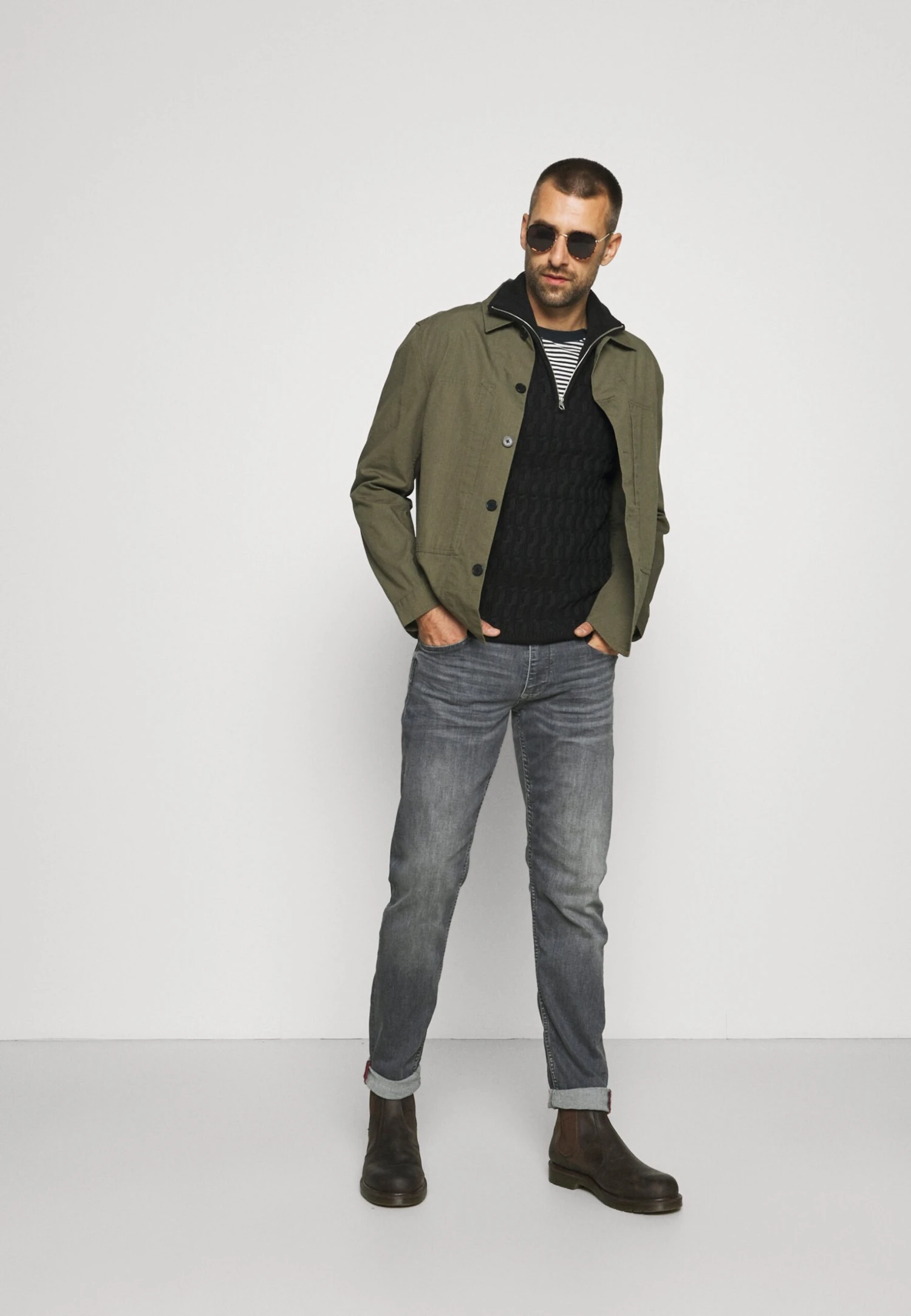 Petrol Industries Russel - Slim Fit Jeans - Grey 4 Petrol Industries Russel - Slim Fit Jeans - Grey - Afbeelding 2