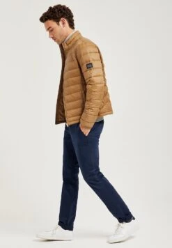 POLO CLUB Recycled Ultralight Hayden - Winterjas - Brown Sugar 12 POLO CLUB Recycled Ultralight Hayden - Winterjas - Brown Sugar -Jack and Jones Verkoopwinkel e17531ac8a164e94be730655104ab63d