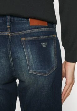 Emporio Armani Pockets Pant - Slim Fit Jeans - Denim Blu -Jack and Jones Verkoopwinkel e295501027754bde94e6a76c0a42f310